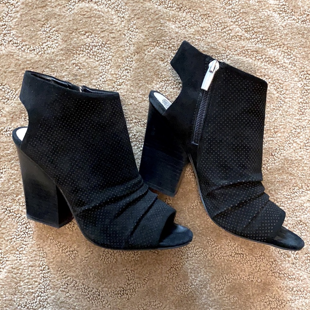 Vince Camino Booties Size 7.5
